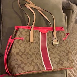 Coach shoulder bag